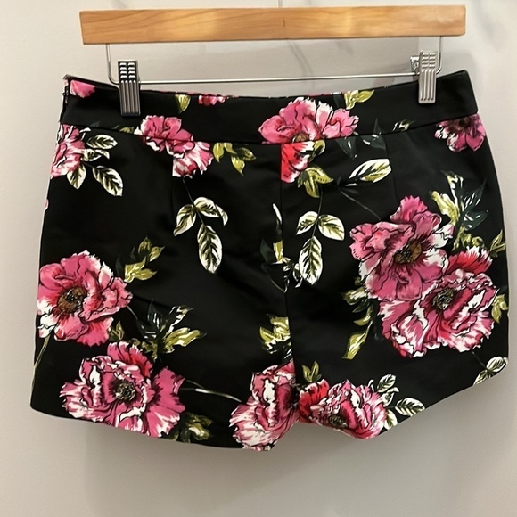 Express Shortie Mid Rise Size 6 Black - Picture 4 of 9